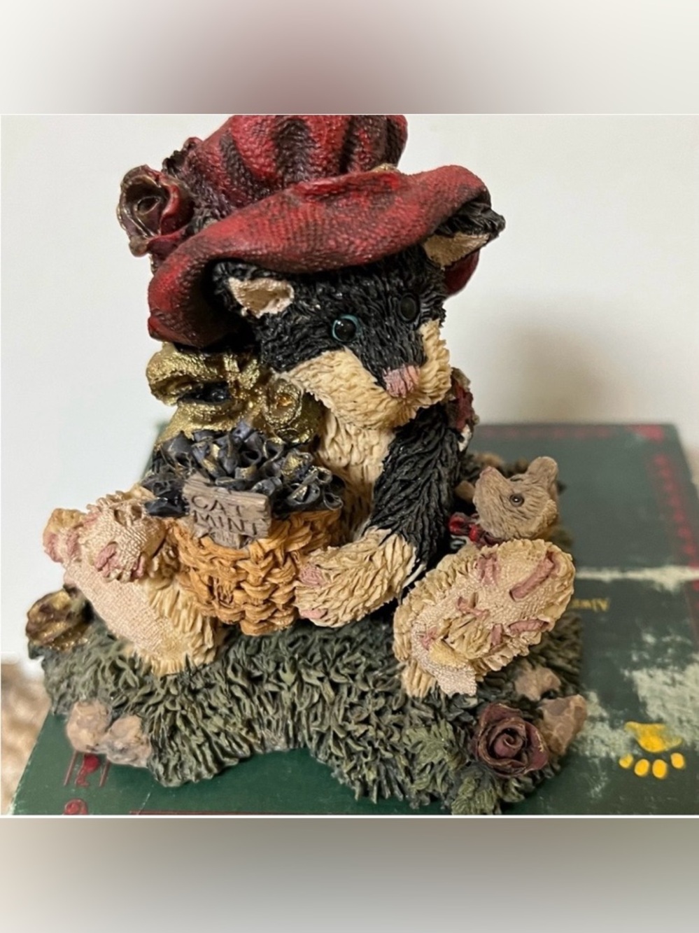 Boyds Bears Bearstone - Byron and Chedda with Catmint Cat Mouse 1993 Figurine